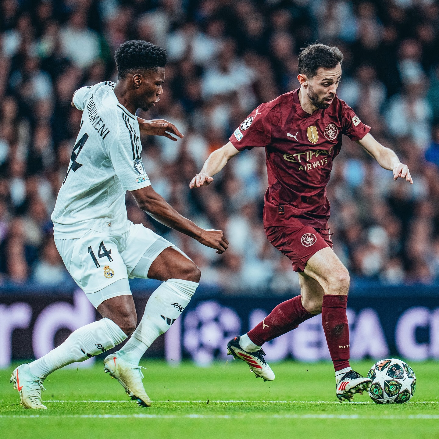 贝博棋牌 -国际比赛日曼城外线爆发:中超节点到来,底气十足,年轻球员得到机会